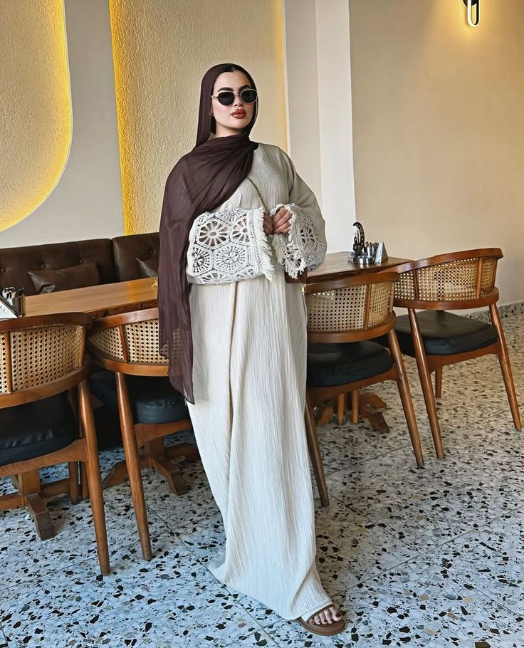 🛍️ اكتشفي أحدث صيحات العبايات